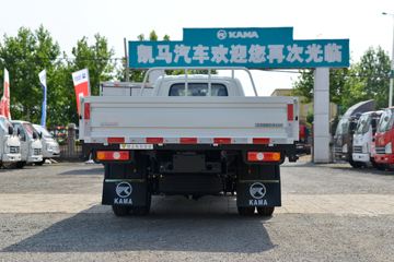 凯马汽车 锐航X1 2.0L 133马力 汽油 4X2 3.95米单排栏板微卡(国六)(KMC1039QA318D6)外观图片