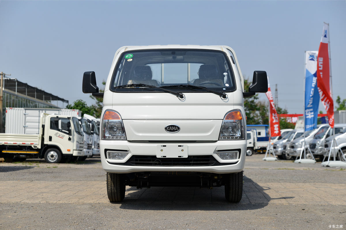 �������� ��X1 2.0L 133���� ���� 4X2 3.95�׵�������΢��(����)(KMC1039QA318D6)���                                                