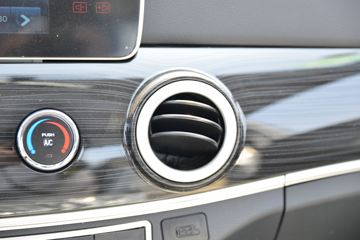 �������� ��X1 2.0L 133���� ���� 4X2 3.95�׵�������΢��(����)ͼƬ