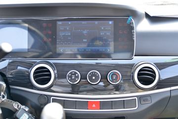 �������� ��X1 2.0L 133���� ���� 4X2 3.95�׵�������΢��(����)ͼƬ