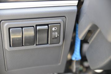 �������� ��X1 2.0L 133���� ���� 4X2 3.95�׵�������΢��(����)ͼƬ