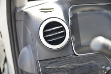 �������� ��X1 2.0L 133���� ���� 4X2 3.95�׵�������΢��(����)ͼƬ