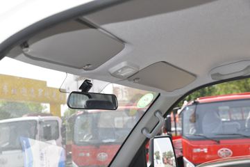 �������� ��X1 2.0L 133���� ���� 4X2 3.95�׵�������΢��(����)ͼƬ