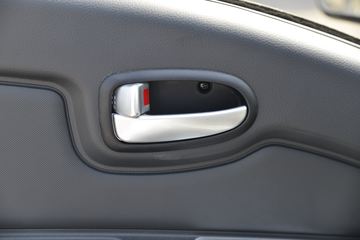 �������� ��X1 2.0L 133���� ���� 4X2 3.95�׵�������΢��(����)ͼƬ