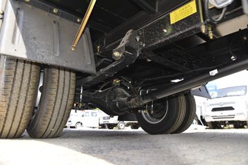 �������� ��X1 2.0L 133���� ���� 4X2 3.95�׵�������΢��(����)ͼƬ