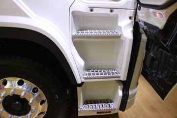 ���� ��ʮ��޿�VC66 520���� 4X2 AMT�Զ���ǣ����(QL4250KFNH)ͼƬ