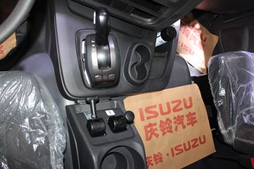 ���� ��ʮ��޿�VC66 520���� 4X2 AMT�Զ���ǣ����(QL4250KFNH)ͼƬ