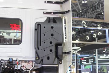 ���� ��ʮ��޿�VC66 520���� 4X2 AMT�Զ���ǣ����(QL4250KFNH)ͼƬ