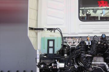 ���� ��ʮ��޿�VC66 520���� 4X2 AMT�Զ���ǣ����(QL4250KFNH)ͼƬ