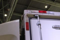 庆铃 五十铃M600 4X2 4.5米氢燃料电池厢式轻卡(QL5080XXYFCEVERKA)47.69kWh