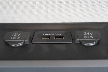 ��(MAN) ��TGXϵ���ؿ� 470���� 4X2 ǣ����(TGX18.470)ͼƬ