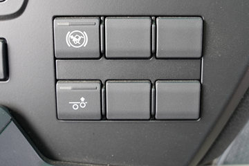 ��(MAN) ��TGXϵ���ؿ� 470���� 4X2 ǣ����(TGX18.470)ͼƬ