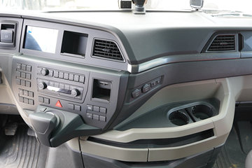 ��(MAN) ��TGXϵ���ؿ� 470���� 4X2 ǣ����(TGX18.470)ͼƬ