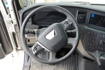 ��(MAN) ��TGXϵ���ؿ� 470���� 4X2 ǣ����(TGX18.470)ͼƬ