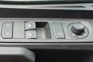 ��(MAN) ��TGXϵ���ؿ� 470���� 4X2 ǣ����(TGX18.470)ͼƬ