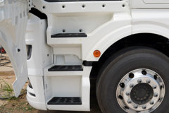 曼(MAN) 新TGX系列重卡 470马力 4X2 牵引车(TGX18.470)