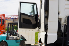 曼(MAN) 新TGX系列重卡 470马力 4X2 牵引车(TGX18.470)