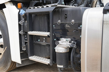 ��(MAN) ��TGXϵ���ؿ� 470���� 4X2 ǣ����(TGX18.470)ͼƬ