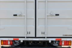 凯马 凯捷M3 创业版 110马力 4.2米单排厢式轻卡(KMC5042XXYA33D5) 凯马 凯捷M3 创业版 110马力 4.2米单排厢式轻卡(KMC5042XXYA33D5)