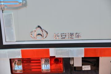 ԽX1 ׼ 1.6L  105 3.035׵ʽ΢()(SC5031XXYXDD6B1NG) ͼƬ