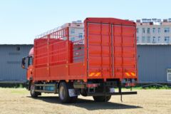 中国重汽 汕德卡SITRAK G5中卡 240马力 4X2 6.8米仓栅式载货车(ZZ5186CCYM501GE1)