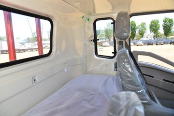 �й�����HOWO ͳ˧ 190���� 5.2���Ű������ػ���ͼƬ