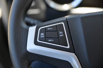 �й�����HOWO ͳ˧ 190���� 5.2���Ű������ػ���ͼƬ