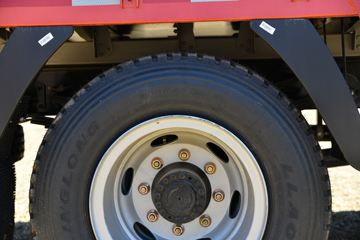 �й�����HOWO ͳ˧ 190���� 5.2���Ű������ػ���ͼƬ