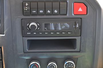 �й�����HOWO ͳ˧ 130���� 3.85���Ű������ῨͼƬ