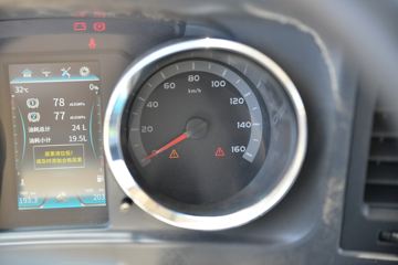 �й�����HOWO ͳ˧ 130���� 3.85���Ű������ῨͼƬ