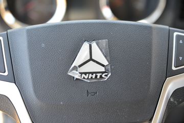 �й�����HOWO ͳ˧ 130���� 3.85���Ű������ῨͼƬ