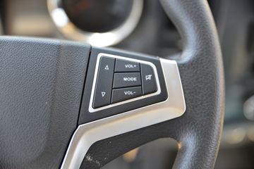 �й�����HOWO ͳ˧ 130���� 3.85���Ű������ῨͼƬ