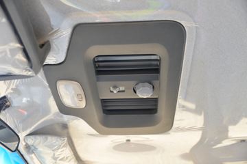 �й�����HOWO ͳ˧ 130���� 3.85���Ű������ῨͼƬ