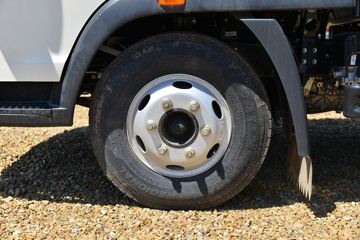 �й�����HOWO ͳ˧ 130���� 3.85���Ű������ῨͼƬ