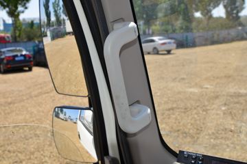 �й�����HOWO ͳ˧ 160���� 4X2 4.1����س�(����)(��Ҷ���)(ZZ5047XLCH3315F145)ͼƬ