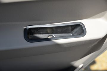 �й�����HOWO ͳ˧ 160���� 4X2 4.1����س�(����)(��Ҷ���)(ZZ5047XLCH3315F145)ͼƬ