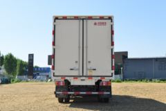 中国重汽HOWO 统帅 130马力 4.15米单排厢式轻卡(速比4.333)(ZZ5047XXYH3315F145H)