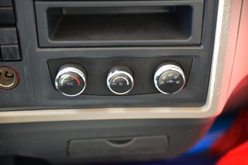 �й�����HOWO ͳ˧ 160���� 4X2 4.1����س�(����)(��Ҷ���)(ZZ5047XLCH3315F145)ͼƬ