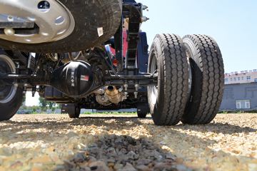 �й�����HOWO ͳ˧ 160���� 4X2 4.15�׵��Ų�դ�Ῠ(������6��)ͼƬ