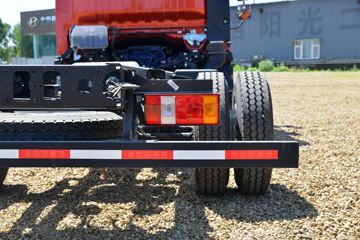 �й�����HOWO ͳ˧ 160���� 4X2 4.15�׵��Ų�դ�Ῠ(������6��)ͼƬ