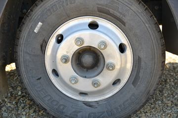 �й�����HOWO ͳ˧ 130���� 4.15�׵�����ʽ�Ῠ(�ٱ�4.333)ͼƬ