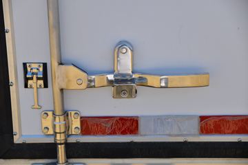 �й�����HOWO ͳ˧ 160���� 4X2 4.1����س�(����)(��Ҷ���)(ZZ5047XLCH3315F145)ͼƬ