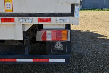 �й�����HOWO ͳ˧ 130���� 4.15�׵�����ʽ�Ῠ(�ٱ�4.333)ͼƬ