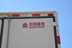 中国重汽HOWO 统帅 130马力 4.15米单排厢式轻卡(速比4.333)(ZZ5047XXYH3315F145H)