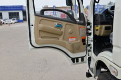 飞碟奥驰 V2 130马力 4X2 压缩式垃圾车(国六)(五征牌)(WZK5081ZYSE6)