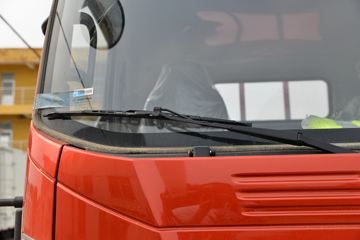 �й�����HOWO ���� 170���� 5.2���Ű������ػ���ͼƬ
