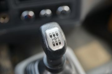 �й�����HOWO ���� 170���� 5.2���Ű������ػ���ͼƬ