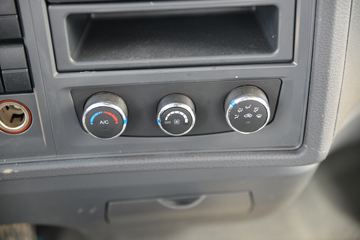�й�����HOWO ���� 170���� 5.2���Ű������ػ���ͼƬ