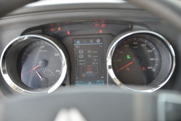 �й�����HOWO ���� 170���� 5.2���Ű������ػ���ͼƬ