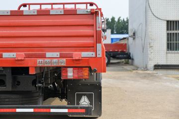 �й�����HOWO ���� 160���� 5.2���Ű������ػ���(����)ͼƬ